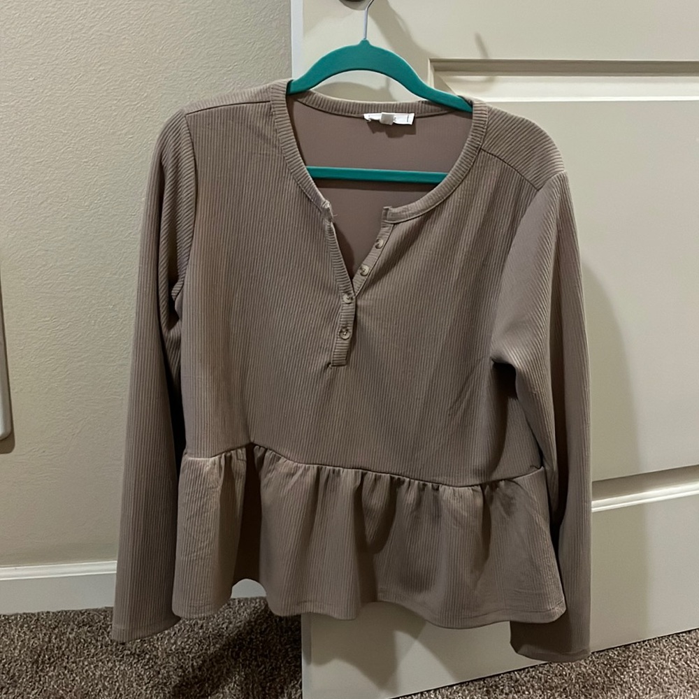 Size L Mine brand peplum long sleeve